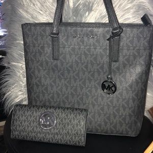 Michael kors bag and wallet